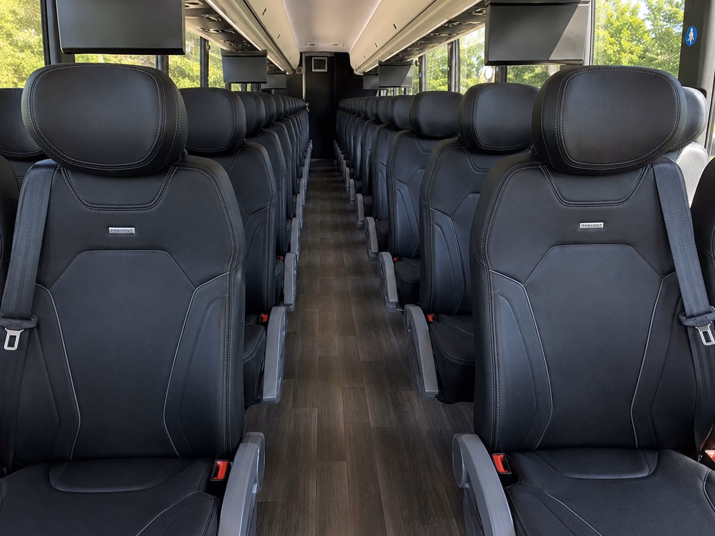 guest shuttle services between corpus christi wedding venues and hotels